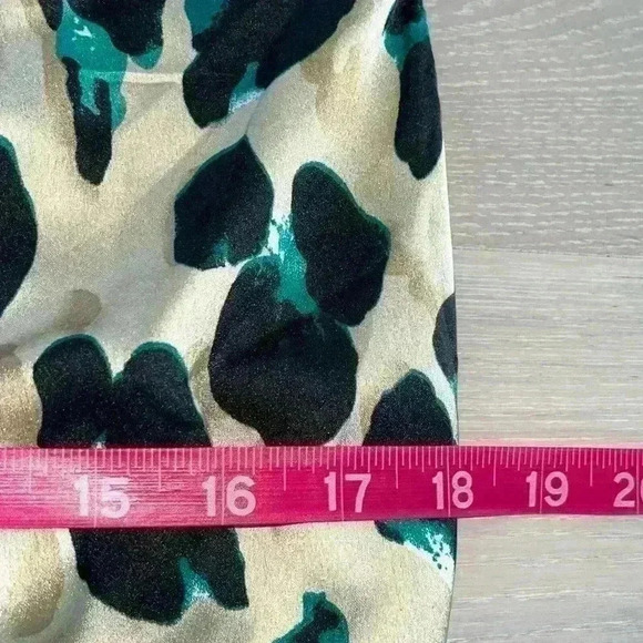 Satin leopard print cowl midi dress | PLT pretty little thing sz 8 - Picture 6 of 9